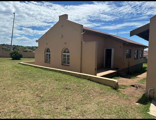 4 BEDROOM HOUSE FOR SALE IN MTHATHA CENTRAL